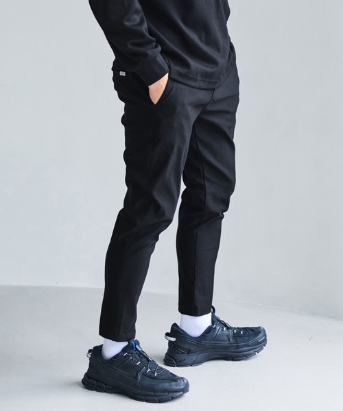 AXCXM(アクスシーム)の「mp15534-Luminous-Tech Smart Jogger ジョガーパンツ(AXM-BFA0012)(その他パンツ・メンズ・チャコール/カーキ/ブラック・XL/L/M)」の4枚目の写真