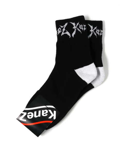 KaneZ（ケインズ）の「KaneZ/ケインズ/HardyLogoSocks（ソックス/靴下・メンズ・ブラック/ホワイト・FREE）」の2枚目の写真