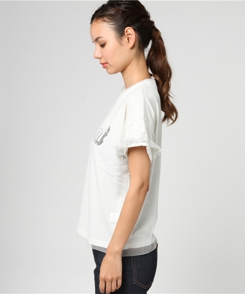 mysty woman(ミスティウーマン)の「天竺ロゴTシャツ&チュールフリル袖Tシャツセット(Tシャツ/カットソー・レディース・ネイビー/オフホワイト/ピンク・FREE)」の5枚目の写真