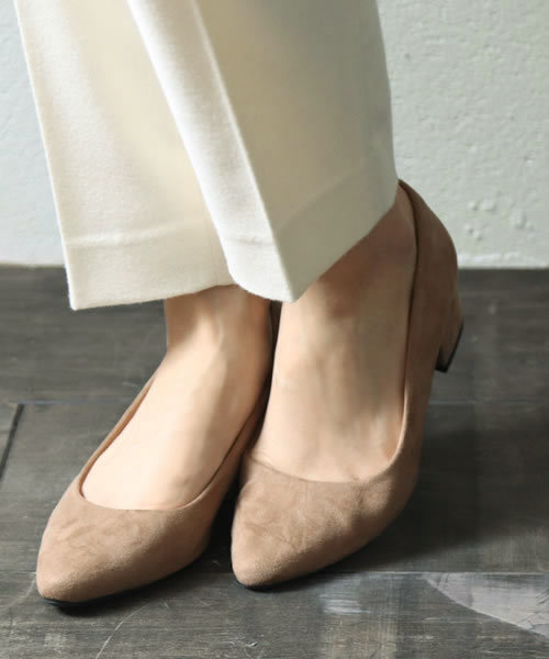 SESTO（セスト）の「アーチクッションで足をサポートしてくれる、快適な履き心地！ローヒールパンプス（パンプス・レディース・ライトベージュ/ブラック/レッド/ネイビー/ピンク系その他/ブルー/グリーン/ブラック系その他/グレイッシュベージュ/パープル・25/24.5/24/23.5/22.5/23）」の5枚目の写真