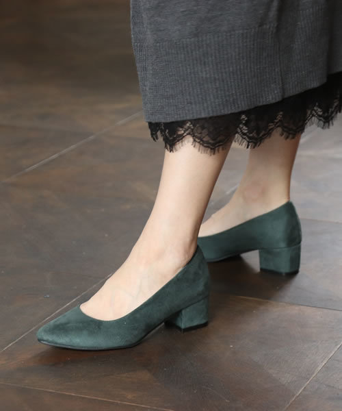 SESTO（セスト）の「アーチクッションで足をサポートしてくれる、快適な履き心地！ローヒールパンプス（パンプス・レディース・ライトベージュ/ブラック/レッド/ネイビー/ピンク系その他/ブルー/グリーン/ブラック系その他/グレイッシュベージュ/パープル・25/24.5/24/23.5/22.5/23）」の6枚目の写真