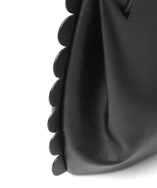 PAGEBOY（ページボーイ）の「スカラップトートバッグ（トートバッグ・レディース・ブラック/レッド/オフホワイト・FREE）」の14枚目の写真