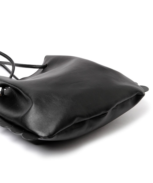 PAGEBOY（ページボーイ）の「スカラップトートバッグ（トートバッグ・レディース・ブラック/レッド/オフホワイト・FREE）」の16枚目の写真