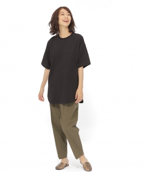 LAKOLE(ラコレ)の「BIG-Tシャツチュニック / LAKOLE(Tシャツ/カットソー・レディース・ブラック/オフホワイト/キャメル・SMALL/MEDIUM)」の5枚目の写真