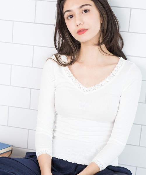 bijorie(ビジュリィ)の「マイクロモダールリブ/ロングスリーブトップ(Tシャツ/カットソー・レディース・ホワイト/ブラック/グレー/ブルーグリーン・M/L)」の2枚目の写真