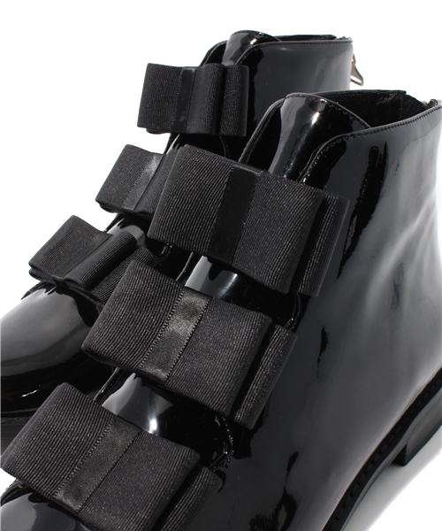 bpr BEAMS Women's（ビーピーアール　ビームス）の「△F-TROUPE / エナメル bowブーツ（ブーツ・レディース・ブラック・36/37/38/39）」の7枚目の写真