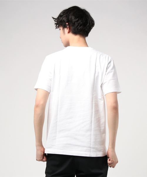 Champion(チャンピオン)の「Champion/チャンピオン カラーロゴ刺繍 Tシャツ(Tシャツ/カットソー・メンズ・ホワイト/ネイビー/ブラック/グレー・L/XL/M)」の14枚目の写真