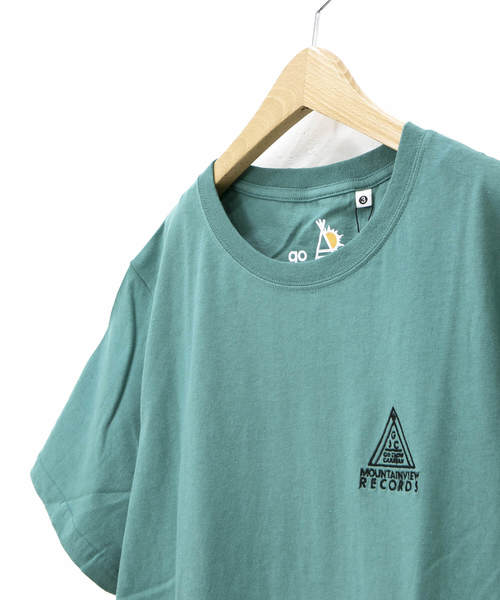 go slow caravan(ゴースローキャラバン)の「USA/Cテンジク BACKプリントムネシシュウ SS TEE RECORD(Tシャツ/カットソー・メンズ・グリーン/ナチュラル・MEDIUM/LARGE/X-LARGE)」の11枚目の写真