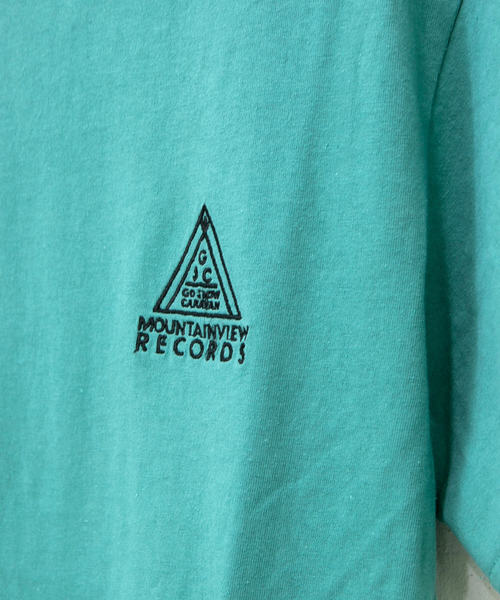 go slow caravan(ゴースローキャラバン)の「USA/Cテンジク BACKプリントムネシシュウ SS TEE RECORD(Tシャツ/カットソー・メンズ・グリーン/ナチュラル・MEDIUM/LARGE/X-LARGE)」の12枚目の写真