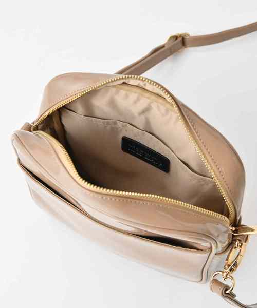 one after another NICE CLAUP（ワンアフターアナザーナイスクラップ）の「スクエアショルダーバッグ（ショルダーバッグ・レディース・ブラック/モカ/ブラウン系その他・FREE）」の9枚目の写真