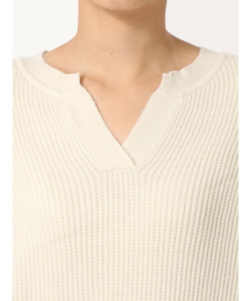 Ungrid(アングリッド)の「スリットネックワッフルニット(ニット/セーター・レディース・ブラック/ブラウン/アイボリー・FREE)」の13枚目の写真