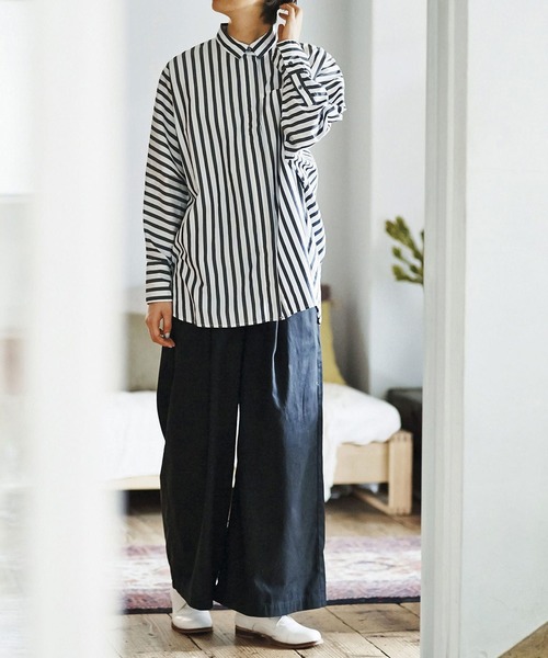 and myera(アンド マイラ)の「and myera 黒いキュロットパンツ(その他パンツ・レディース・ブラック・SMALL/MEDIUM/LARGE)」の7枚目の写真