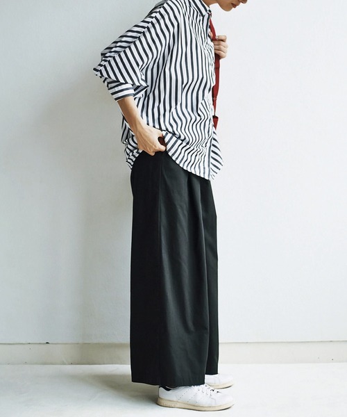and myera(アンド マイラ)の「and myera 黒いキュロットパンツ(その他パンツ・レディース・ブラック・SMALL/MEDIUM/LARGE)」の9枚目の写真