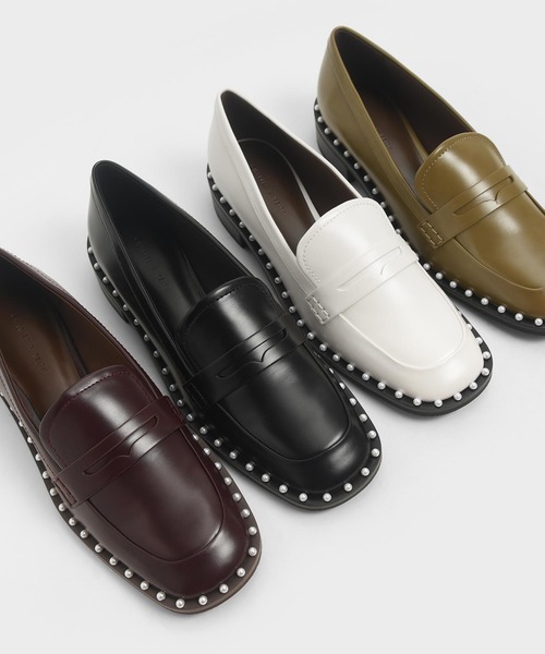 CHARLES & KEITH(チャールズ & キース)の「エンベリッシュドトリム ローファーフラット / Embellished-Trim Loafer Flats(ローファー・レディース・ブラック/オリーブ/マルーン・22.5cm/23cm/23.5cm/24.5cm/25cm/25.5cm)」の6枚目の写真