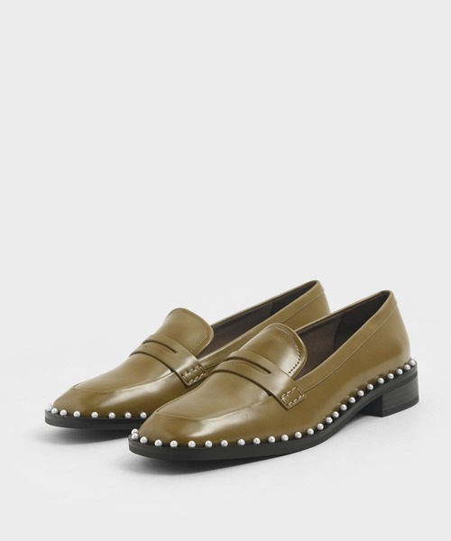 CHARLES & KEITH(チャールズ & キース)の「エンベリッシュドトリム ローファーフラット / Embellished-Trim Loafer Flats(ローファー・レディース・ブラック/オリーブ/マルーン・22.5cm/23cm/23.5cm/24.5cm/25cm/25.5cm)」の8枚目の写真