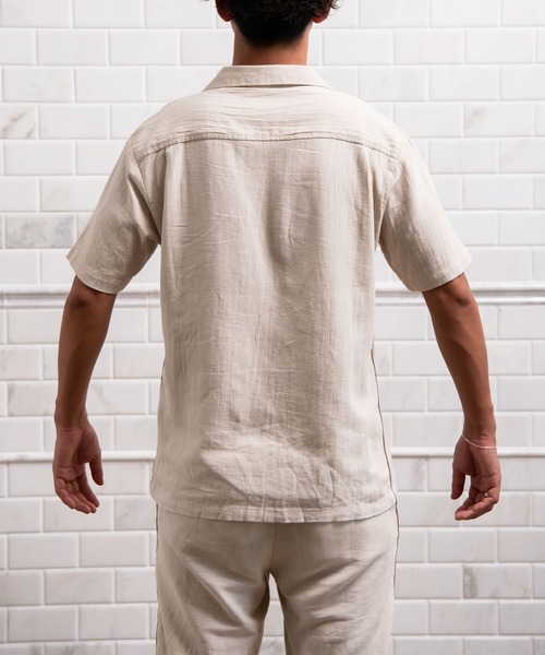 #Re:room(リルーム)の「サイドラインリゾートリラックスシャツ(シャツ/ブラウス・メンズ・オフホワイト/ベージュ/ピンク・SMALL/MEDIUM)」の12枚目の写真