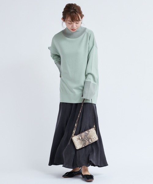 DouDou（ドゥドゥ）の「ドッキングタートル（ニット/セーター・レディース・グリーン/グレイッシュベージュ/ブラック・FREE）」の18枚目の写真