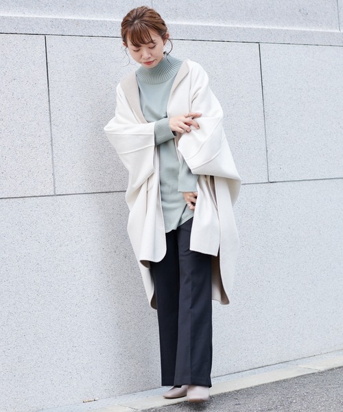 DouDou（ドゥドゥ）の「ドッキングタートル（ニット/セーター・レディース・グリーン/グレイッシュベージュ/ブラック・FREE）」の8枚目の写真