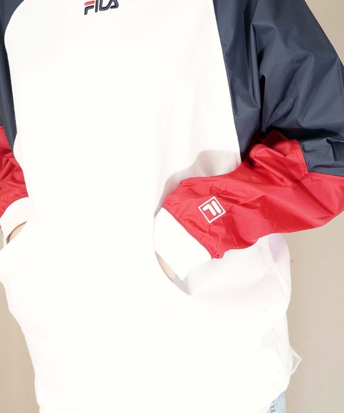 FILA(フィラ)の「【FILA/フィラ】異素材切替パーカー ワンポイントロゴ刺繍 吸収性の良い裏毛素材を使用(パーカー・レディース・ホワイト/ブラック・MEDIUM/LARGE)」の13枚目の写真