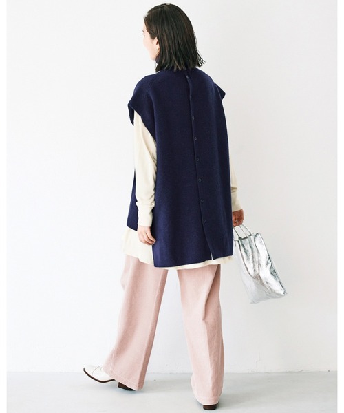 avecmoi(アヴェクモワ)の「【佐藤かなさんプロデュース】 アヴェクモワ タートルニットベスト〈ネイビー〉(ベスト・レディース・ネイビー・MEDIUM/LARGE/X-LARGE/SMALL)」の4枚目の写真