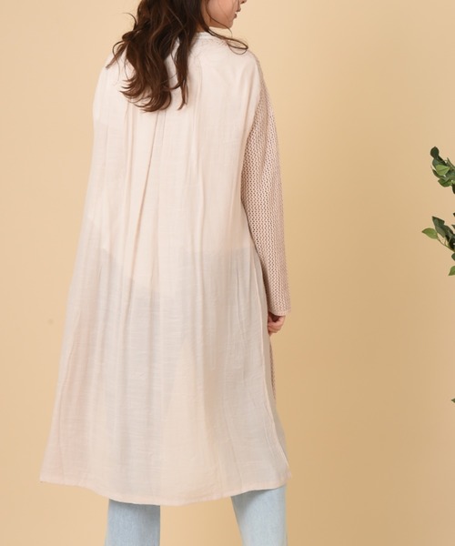 INTERPLANET（インタープラネット）の「カギ針楊柳ロングトッパー（その他アウター・レディース・ブラック/グレイッシュベージュ・FREE）」の11枚目の写真