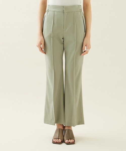 city(シティ)の「【CITY】ストレッチクロスフレアパンツ(その他パンツ・レディース・ブラック/カーキ・2/1)」の11枚目の写真