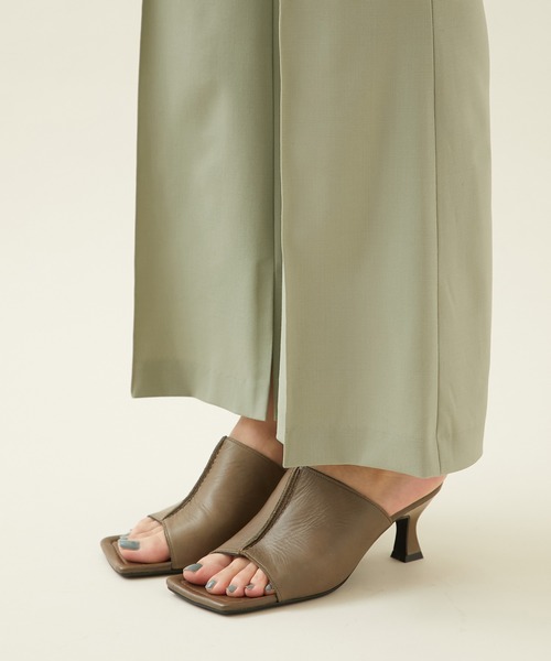 city(シティ)の「【CITY】ストレッチクロスフレアパンツ(その他パンツ・レディース・ブラック/カーキ・2/1)」の3枚目の写真