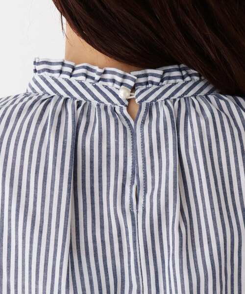 DRESKIP(ドレスキップ)の「◆フリルハイネックブラウス(シャツ/ブラウス・レディース・ホワイト系4/ライトグリーン系1/ネイビー系1/ネイビー系2・02/03/04)」の9枚目の写真