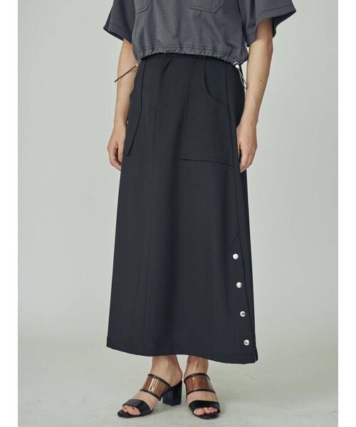 THE DAYZ TOKYO（ザデイズトーキョー）の「【THE DAYZ TOKYO】サイド釦スカート（スカート・レディース・ブラック/ブルー・SMALL/MEDIUM）」の2枚目の写真