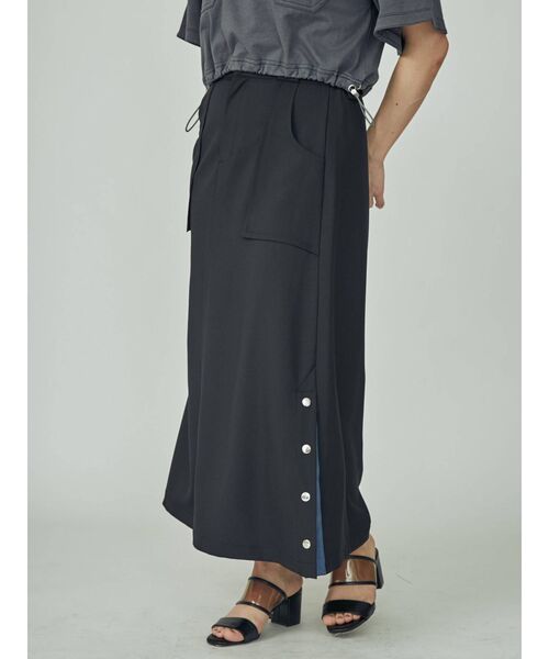 THE DAYZ TOKYO（ザデイズトーキョー）の「【THE DAYZ TOKYO】サイド釦スカート（スカート・レディース・ブラック/ブルー・SMALL/MEDIUM）」の21枚目の写真