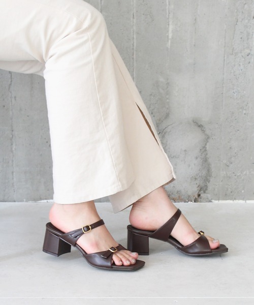 chocolates（チョコラテス）の「ダブルストラップサンダル【日本製】（サンダル・レディース・ホワイト/ブラック/ダークブラウン・LL/S/M/L）」の3枚目の写真