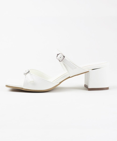 chocolates（チョコラテス）の「ダブルストラップサンダル【日本製】（サンダル・レディース・ホワイト/ブラック/ダークブラウン・LL/S/M/L）」の5枚目の写真