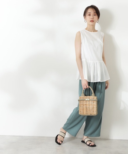 N.（N. Natural Beauty Basic）（エヌエヌナチュラルビューティーベーシック）の「ギャザーペプラムブラウス（シャツ/ブラウス・レディース・ブラック/ホワイト/ブルー系その他/ライトグリーン/オレンジ・MEDIUM）」の16枚目の写真