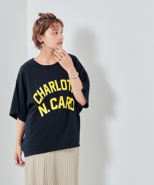 cepo(セポ)の「ネオンカラー カレッジロゴTee(Tシャツ/カットソー・レディース・オフホワイト/グリーン/ブラック/ブルー・M)」の3枚目の写真