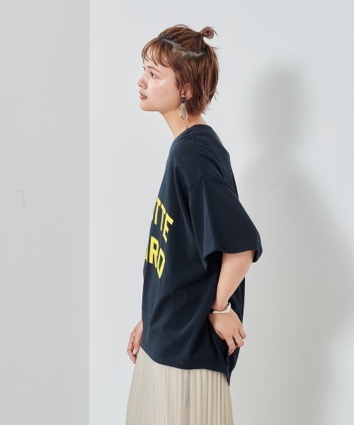 cepo(セポ)の「ネオンカラー カレッジロゴTee(Tシャツ/カットソー・レディース・オフホワイト/グリーン/ブラック/ブルー・M)」の13枚目の写真