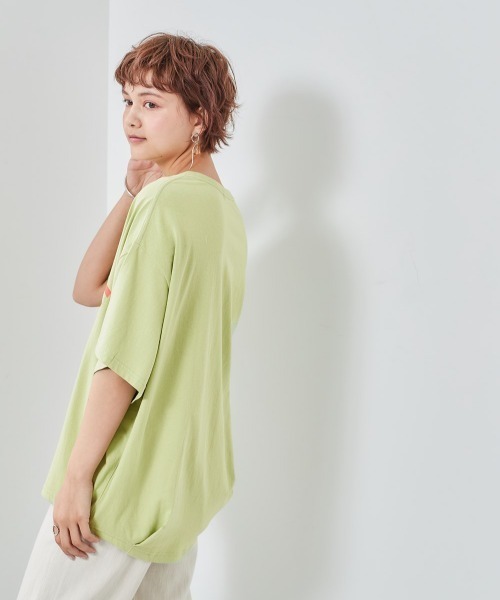 cepo(セポ)の「ネオンカラー カレッジロゴTee(Tシャツ/カットソー・レディース・オフホワイト/グリーン/ブラック/ブルー・M)」の18枚目の写真