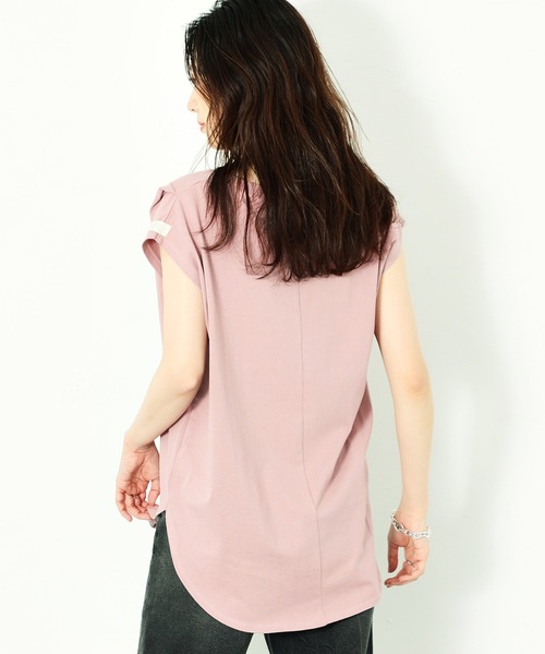 C17（シーセブンティーン）の「C17 ノースリーブタックTシャツ（Tシャツ/カットソー・レディース・ラベンダー/ベビーピンク/ブラック/グレイッシュベージュ・LARGE/MEDIUM）」の19枚目の写真