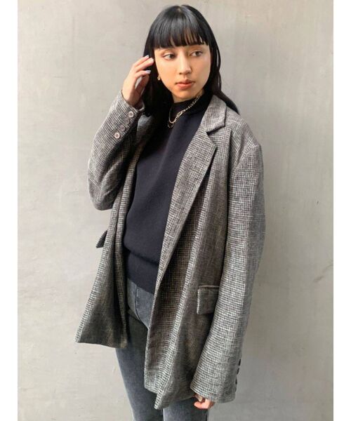 EMODA(エモダ)の「ボックスバルキージャケット(テーラードジャケット・レディース・カーキ/ブラック/イエロー・FREE)」の5枚目の写真