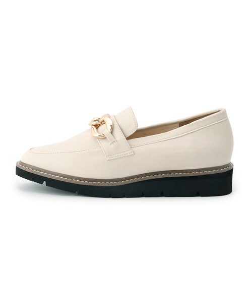 AG by aquagirl（エージーバイアクアガール）の「◆厚底チェーンローファー（ドレスシューズ・レディース・ブラック/オフホワイト・03/02）」の4枚目の写真