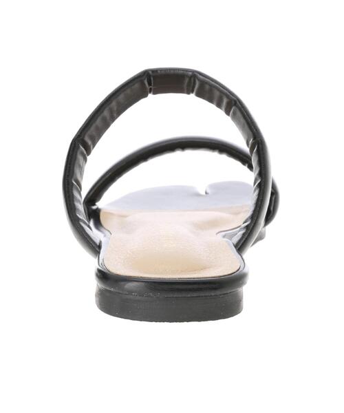 Green　Parks（グリーンパークス）の「【WEB限定サイズあり】・タビフラットサンダル＊（サンダル・レディース・ブラック/アイボリー・LL/S/M/L）」の3枚目の写真