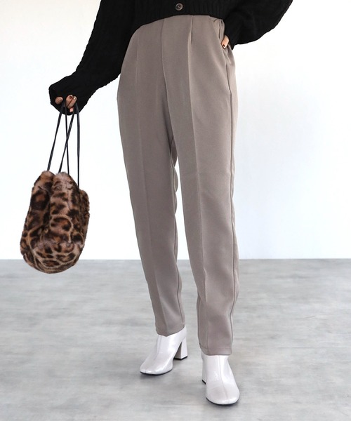 4youstory（フォーユーストーリー）の「ウールライクポリエステルセンタープレスパンツ（スラックス・レディース・ブラック/オレンジ/アイボリー/グレイッシュベージュ・MEDIUM）」の9枚目の写真