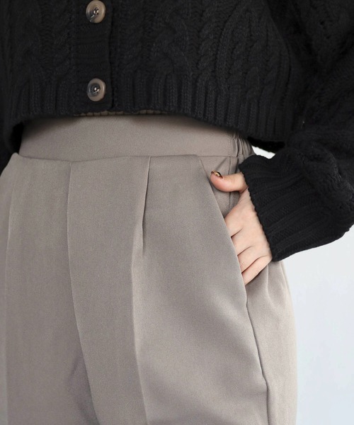 4youstory（フォーユーストーリー）の「ウールライクポリエステルセンタープレスパンツ（スラックス・レディース・ブラック/オレンジ/アイボリー/グレイッシュベージュ・MEDIUM）」の5枚目の写真