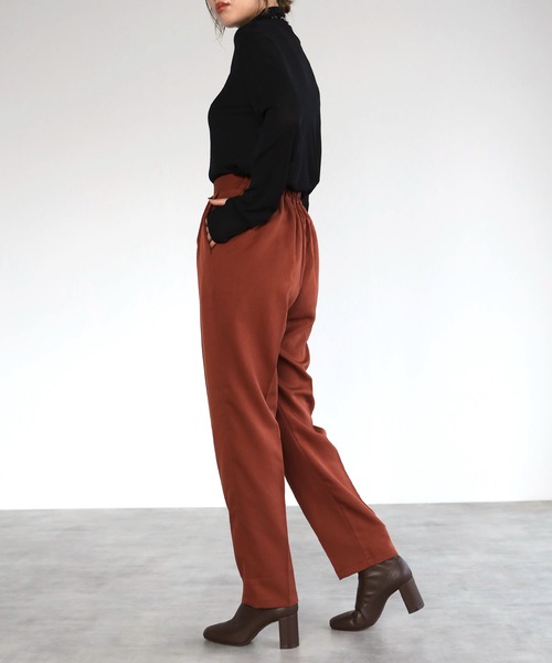 4youstory（フォーユーストーリー）の「ウールライクポリエステルセンタープレスパンツ（スラックス・レディース・ブラック/オレンジ/アイボリー/グレイッシュベージュ・MEDIUM）」の16枚目の写真