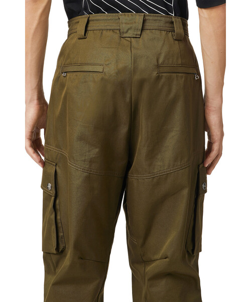新品★DIESEL★ワークパンツ★オーガニックコットン DIESEL（ディーゼル）の「メンズ パンツ ワークパンツ