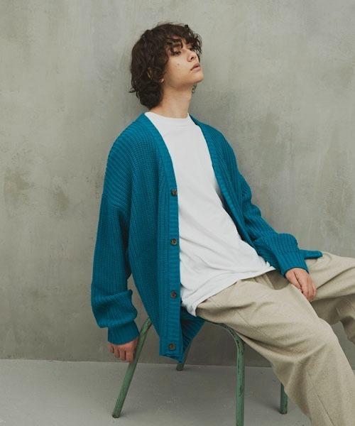 ＪＵＧＬＡＮＳ（ユグランス）の「【Revo.】畦編み 5G ルーズニットカーディガン（カーディガン/ボレロ・メンズ・ブラック/ワインレッド/ブルー/グレー/イエロー/パープル/グリーン/アイボリー/ネイビー/ダークオレンジ/オートミール/ブラック系その他/グリーン系その他・L/M）」の18枚目の写真
