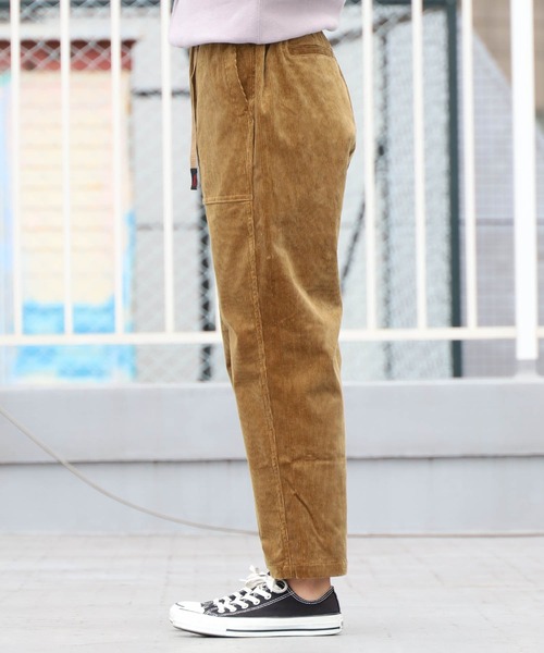 Gramicci（グラミチ）の「GRAMICCI / グラミチ CORDUROY LOOSE TAPERED PANTS コーデュロイ テーパードパンツ（その他パンツ・メンズ・モカ/ブラック/グレー/ベージュ・XL/M/L/S）」の5枚目の写真