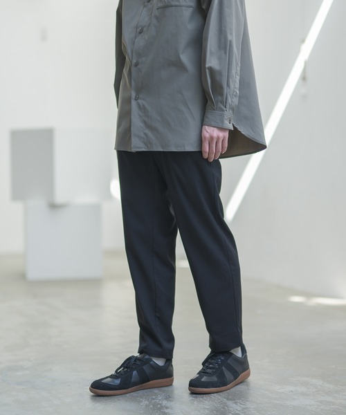 CASPER JOHN（キャスパージョン）の「Tapered Slim Slacks/テーパードスリムスラックス（スラックス・メンズ・ブラウン/ライトベージュ/ブラック/ネイビー・マルチサイズ）」の5枚目の写真