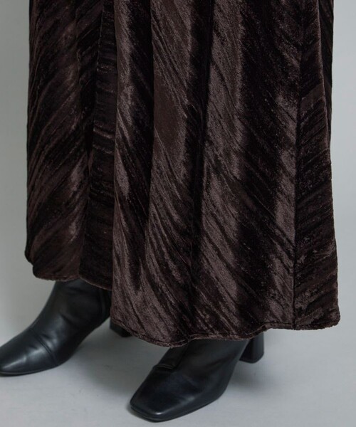 LOKITHO（ロキト）の「【LOKITHO(ロキト)】クラッシュダイドベルベットスカート LKF339-SK2（スカート・レディース・ベージュ/ブラウン・1/2）」の17枚目の写真