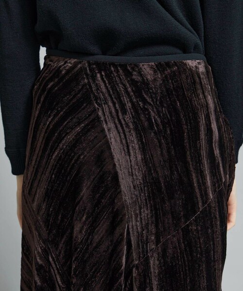 LOKITHO（ロキト）の「【LOKITHO(ロキト)】クラッシュダイドベルベットスカート LKF339-SK2（スカート・レディース・ベージュ/ブラウン・1/2）」の8枚目の写真