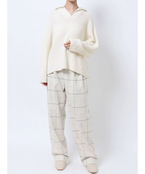 ELENDEEK（エレンディーク）の「ビッグカラージップニット（ニット/セーター・レディース・オフホワイト/ブラック/ブラウン・FREE）」の12枚目の写真